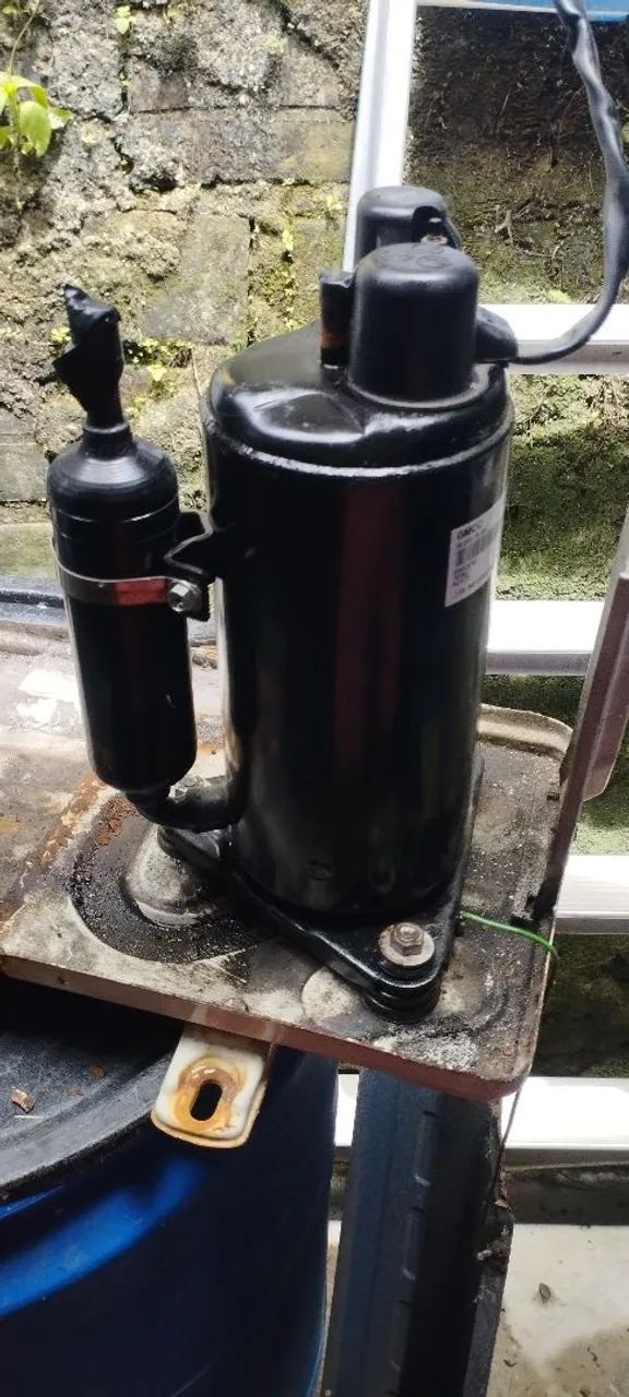 Compressor r410A 9.000 btus