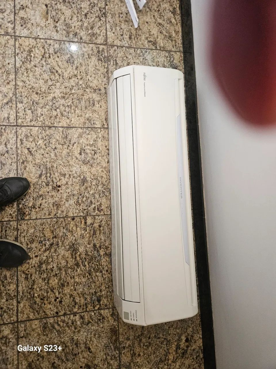 Ar condicionado Fujitsu quente e frio - Foto 5