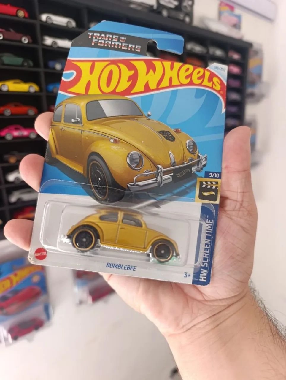 Bumblebee dourado hot Wheels 