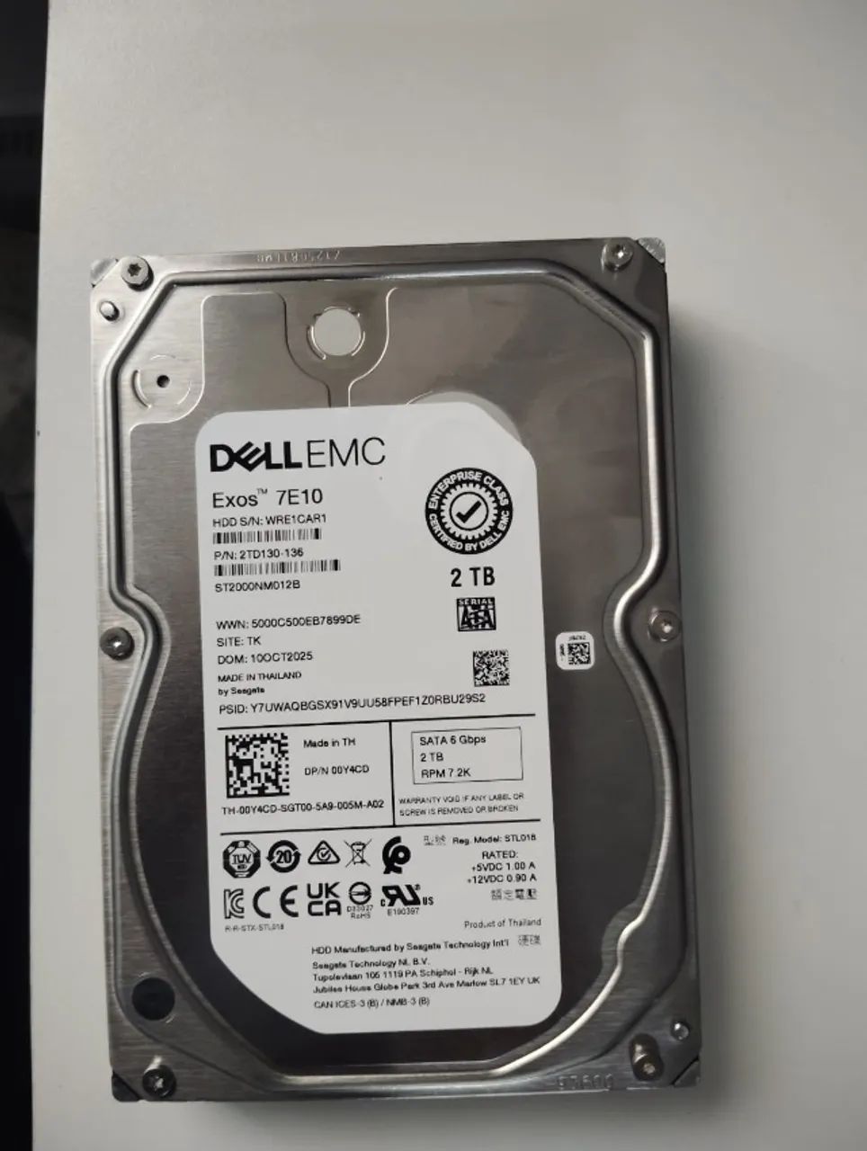 HD Dell EMC Exos 7E10 2TB SATA Enterprise 7.2K RPM - Perfeito Estado