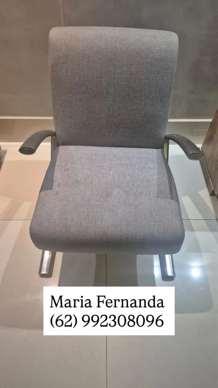 Poltrona Cinza