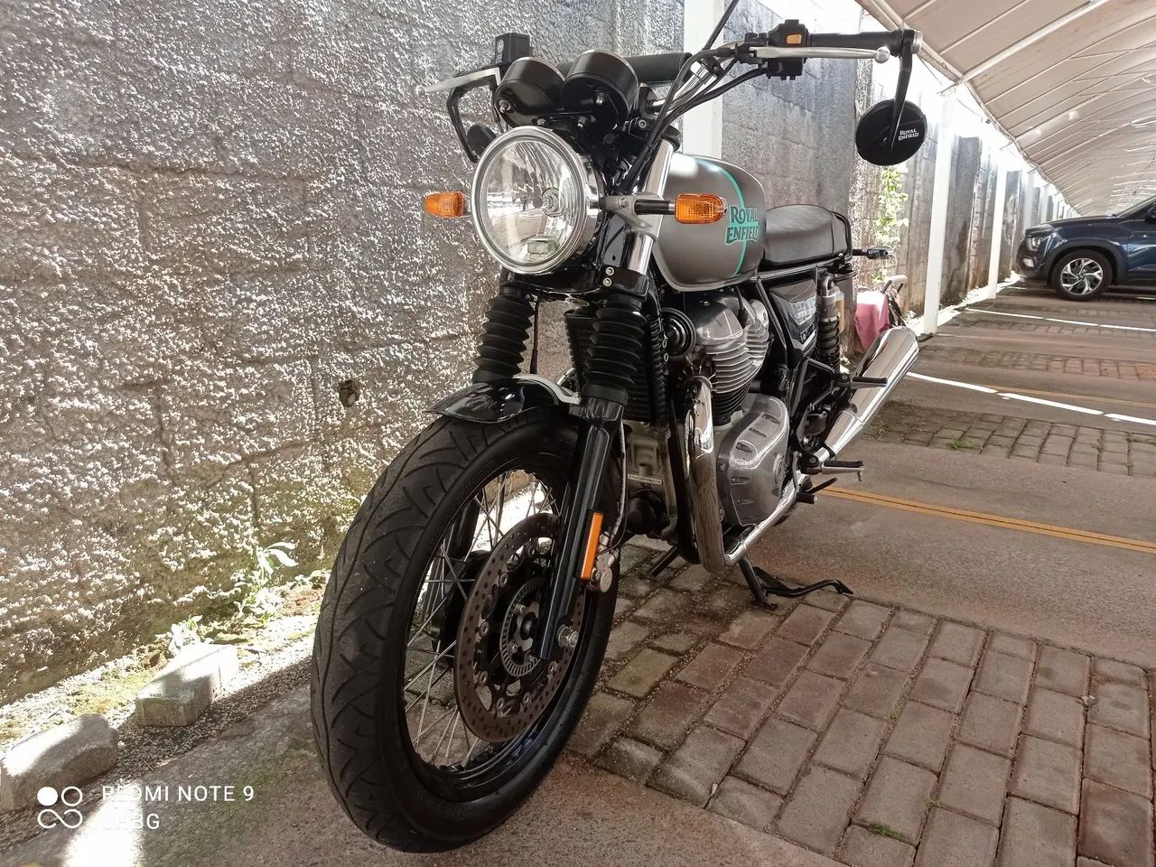 Royal Interceptor 650 - Foto 2