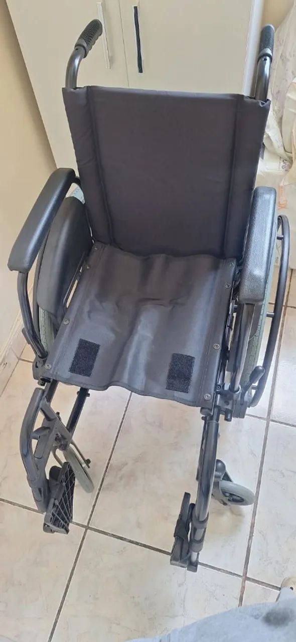 Cadeira de Rodas. Nova ORTOBRAS - Foto 2
