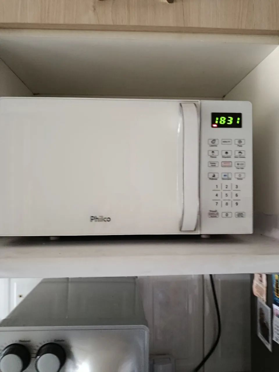 Micro-ondas Philco 20l Branco Pmo23b 110v 110v - Foto 2