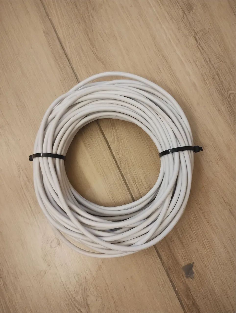 Cabo elétrico 10mm64985845792898125
