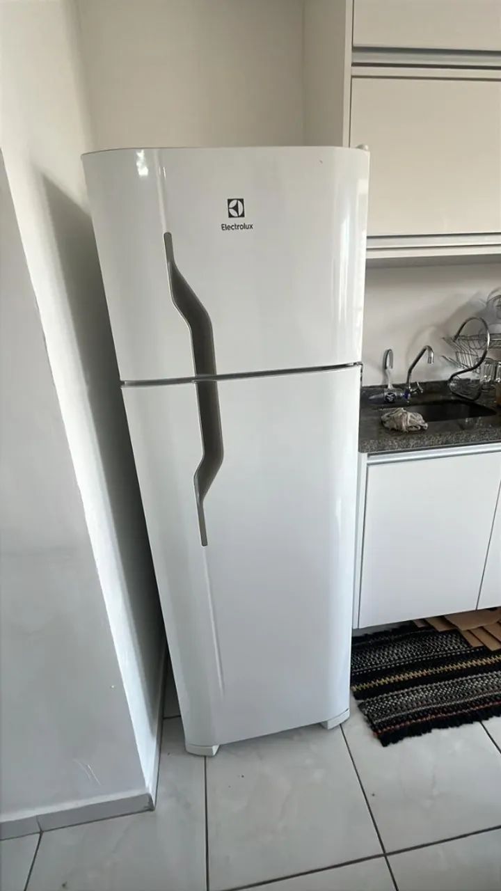 Geladeira Electrolux DC35A