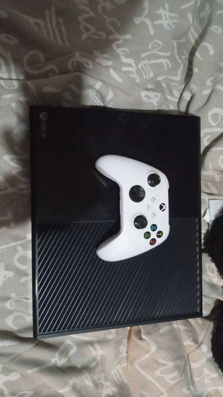 Vendo Xbox one preto