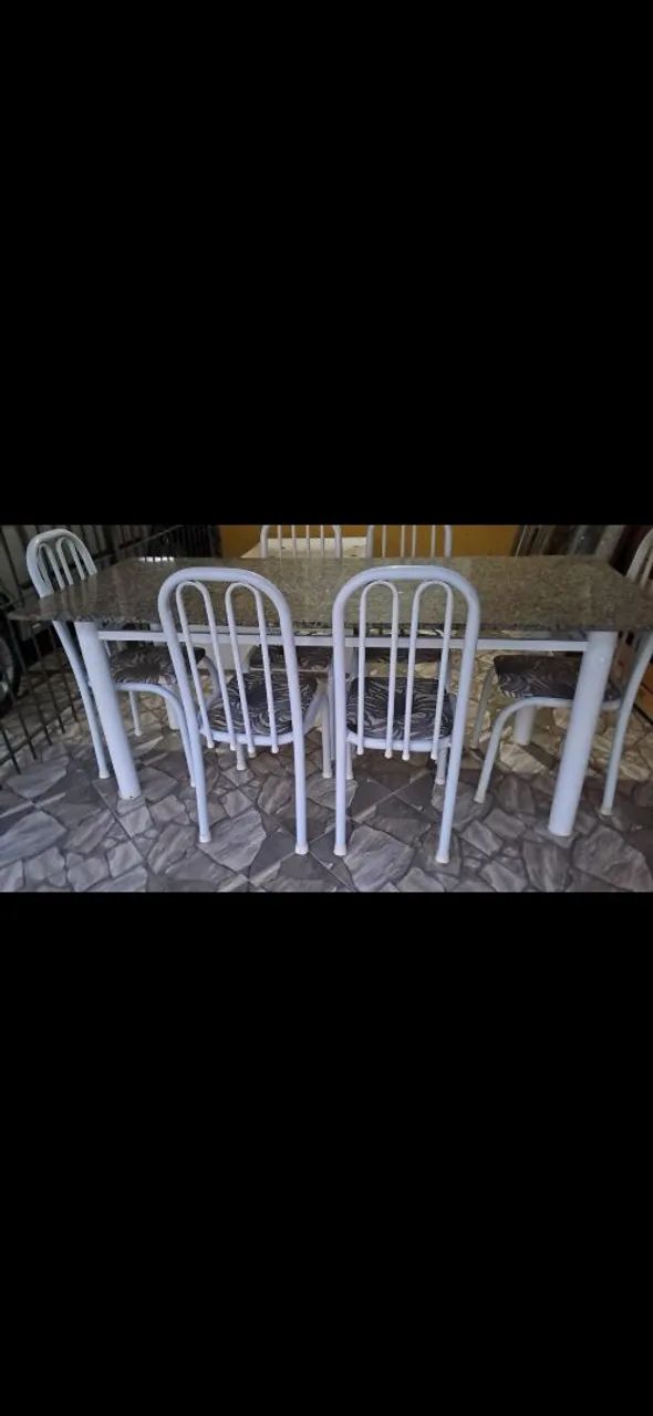 Mesa de mármore 