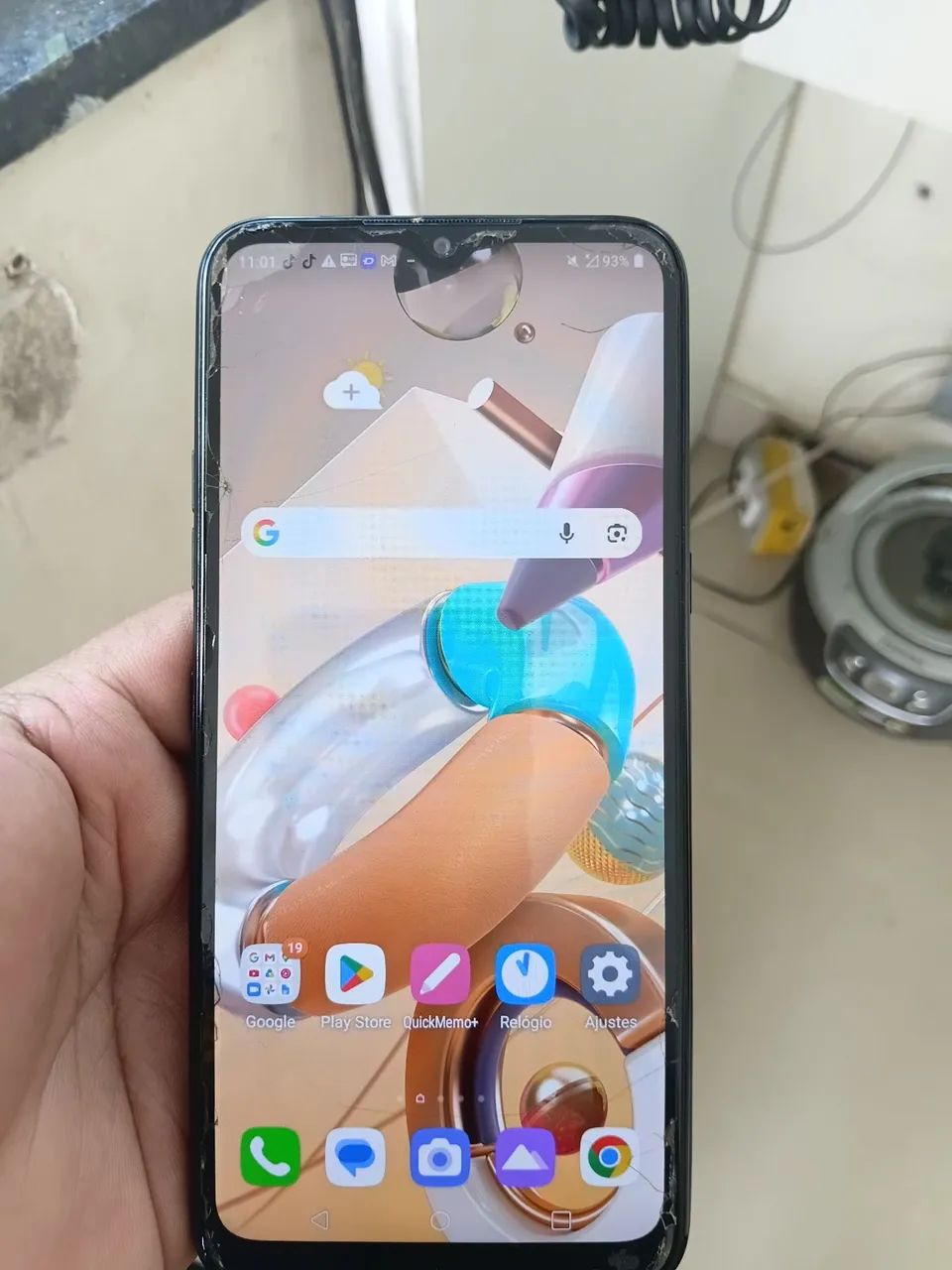 Vendo celular LG 150 reais. - Foto 2