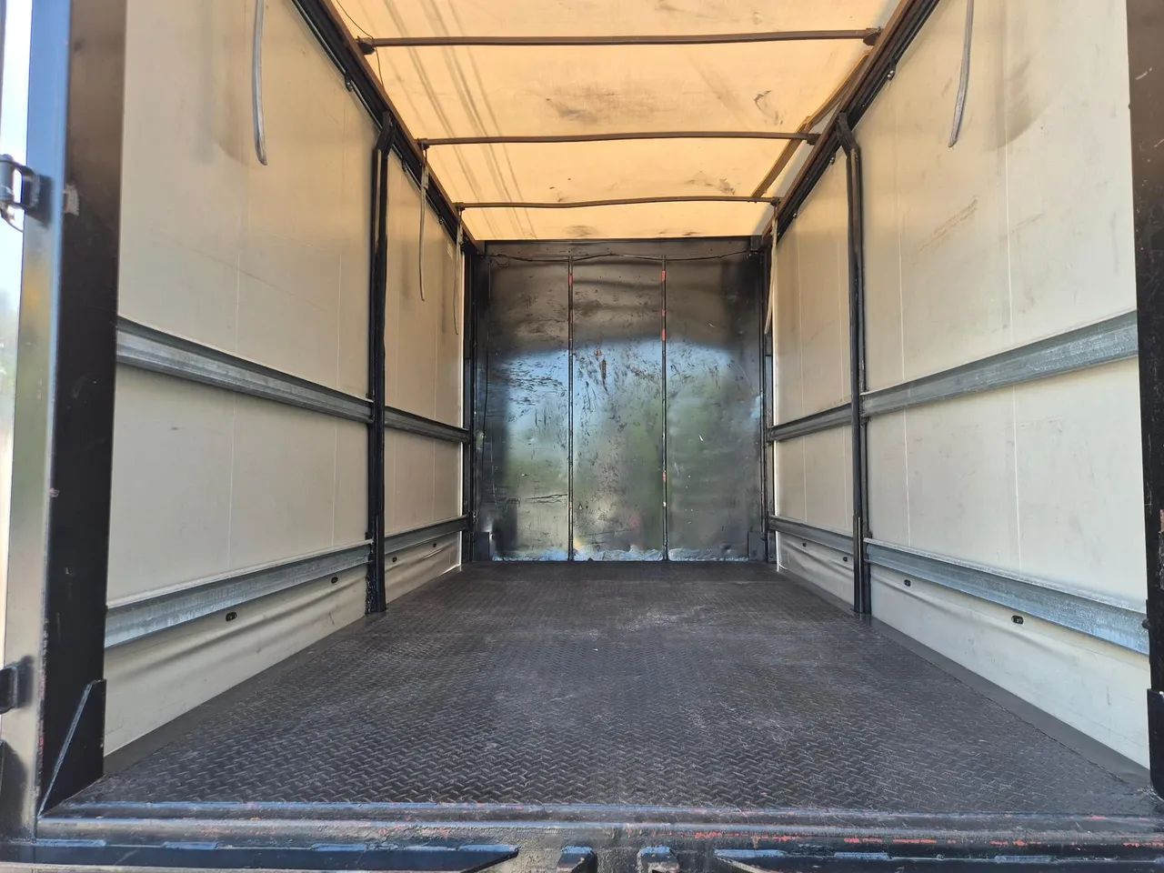DAILY CHASSI 35S14 / HDCS CINZA 2010/2011 - Foto 4