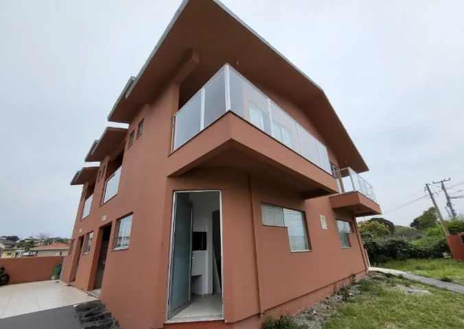 OPORTUNIDADE IMPERDÍVEL NA PRAIA DO SANTINHO - 3 casas geminadas juntas - Foto 4