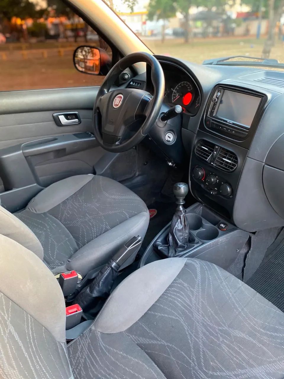 Fiat Strada Working 1.4 MPI Fire Flex 8V CS 2015 - Foto 4