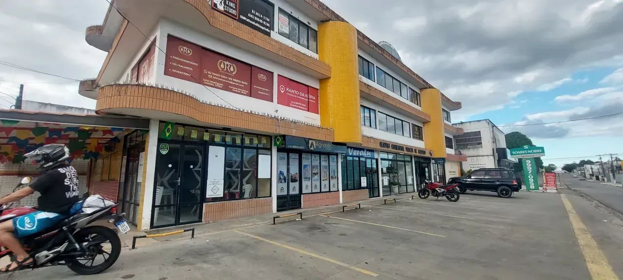 Imóvel para aluguel possui 28 metros quadrados em Farol - Maceió - AL - Foto 2