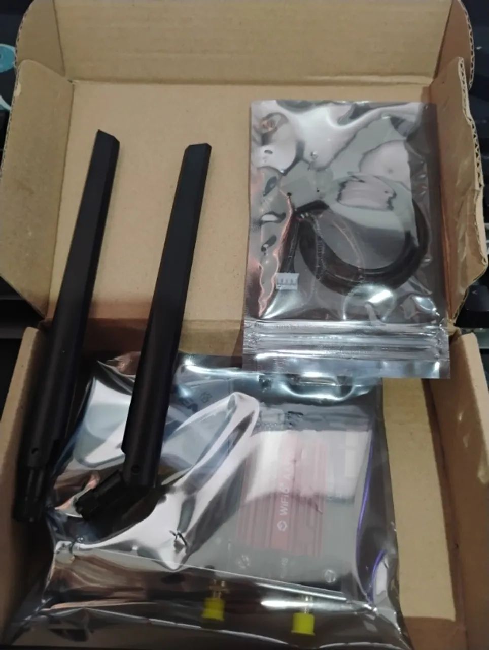 Adaptador Wi-Fi PCIe AX900 Wi-Fi 6 + Bluetooth - Foto 2