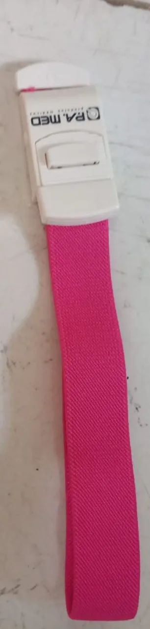 Esfigmomanômetro e estetoscópio <br>R$100