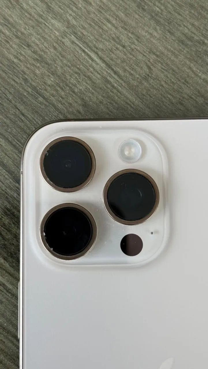 iPhone 16 Pro Max - 256gb - Foto 3