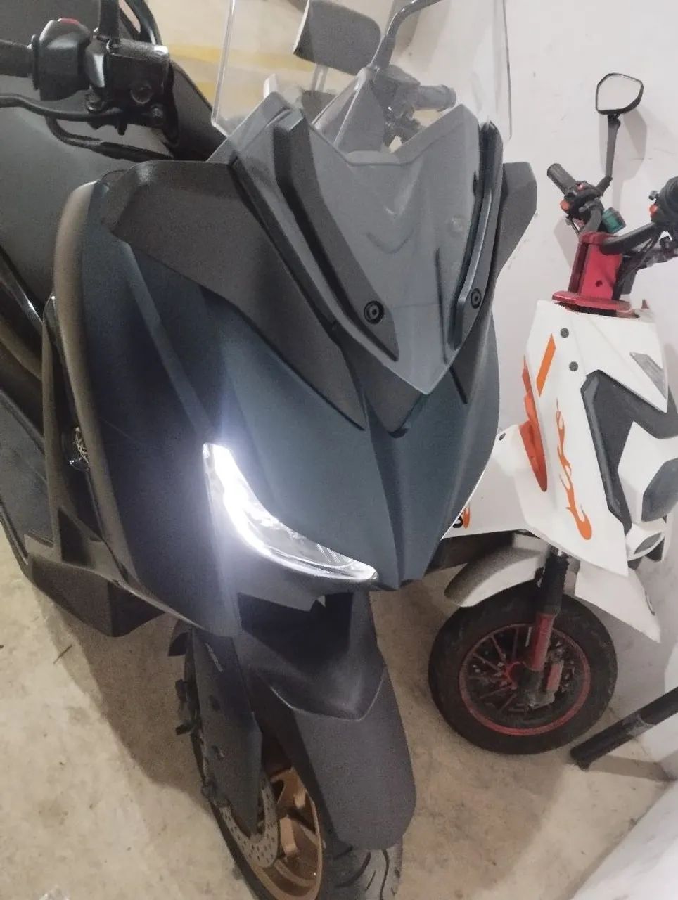 Yamaha xmax 2024