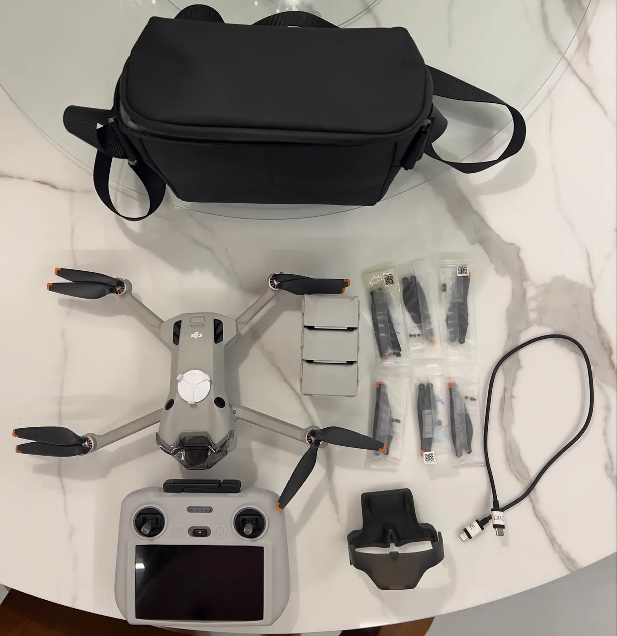 Drone Dji Mini 4 Pro Fly More Combo