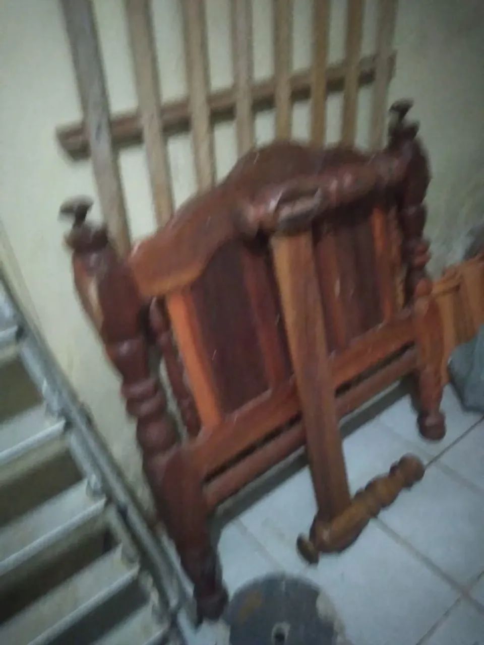 CAMA DE SOLTEIRO MACAÚBA USADA, PARA VIM PEGAR