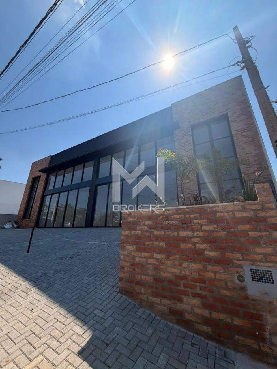 Salão comercial 730m para alugar em Valinhos/SP