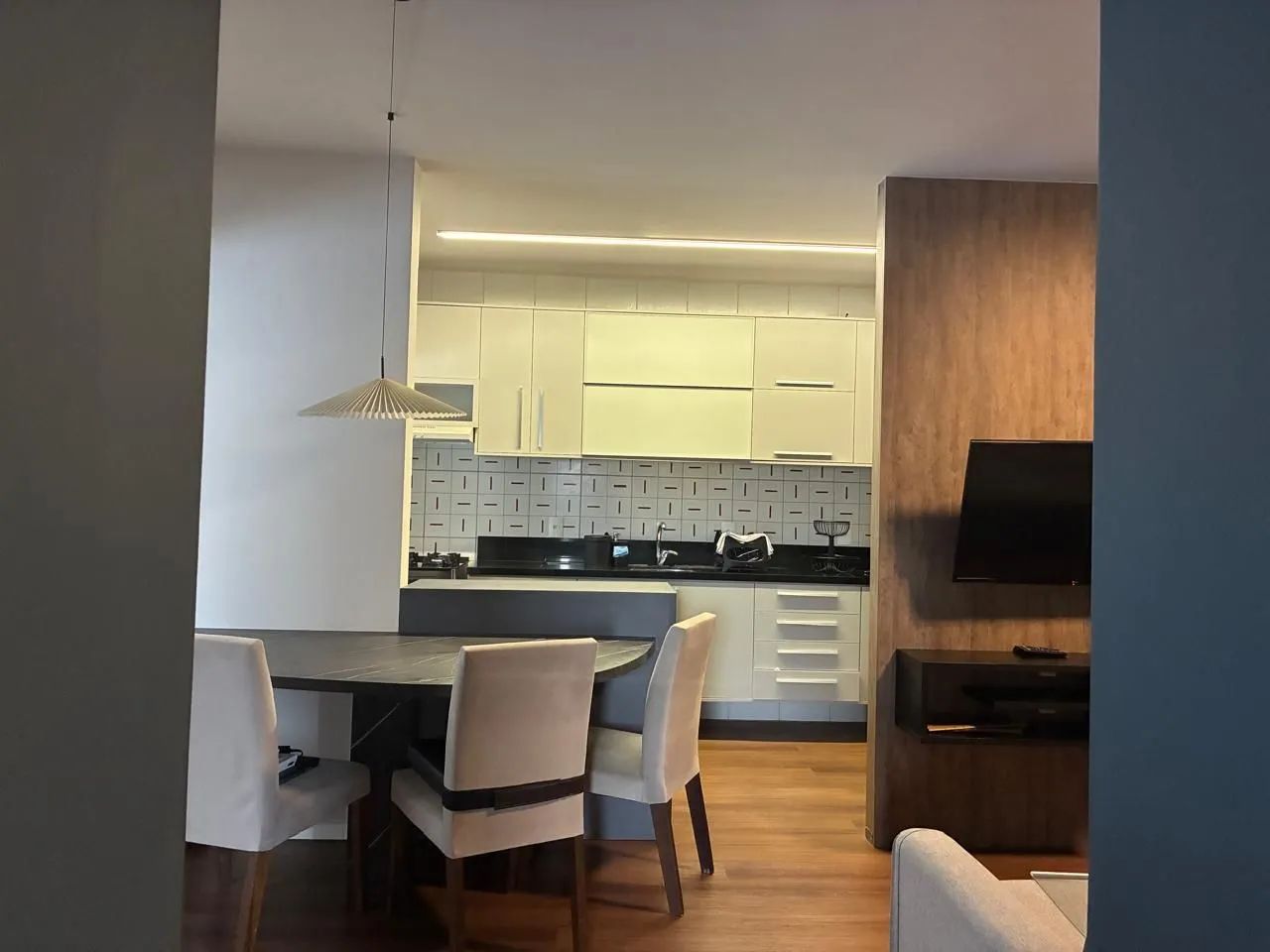 Alugo Apartamento 100% Mobiliado Centro Criciuma - localizaçao excelente!! - Foto 2