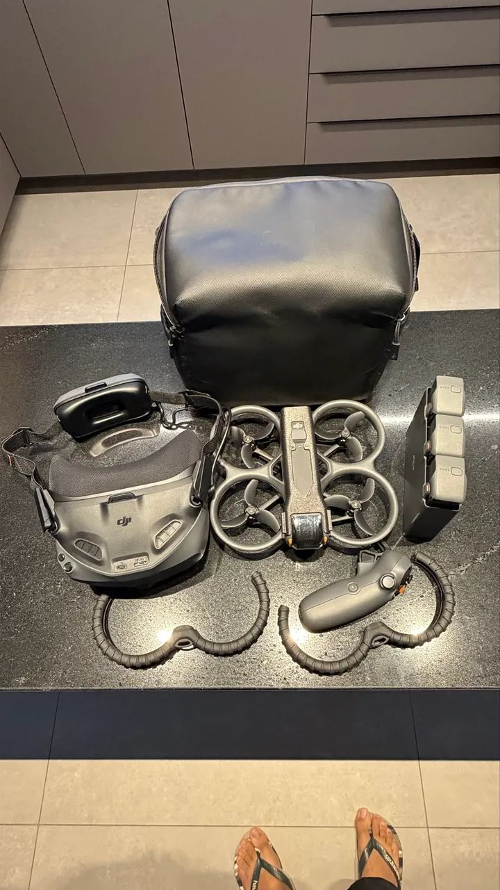 Drone DJI Avata 2 Fly More Combo - Foto 4