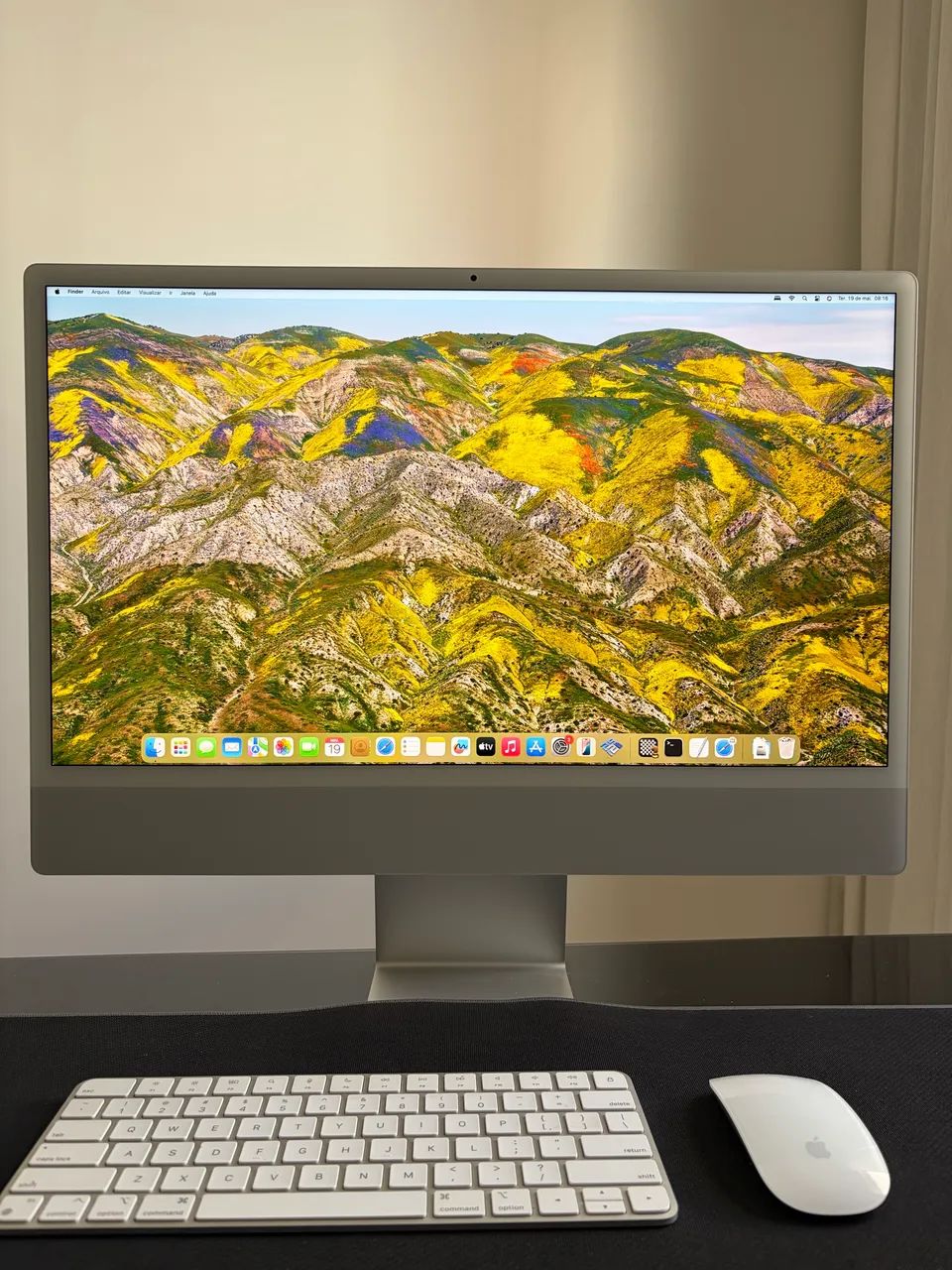 iMac M3 24 8GB 256GB impecável - Computadores e Desktops - Picuí