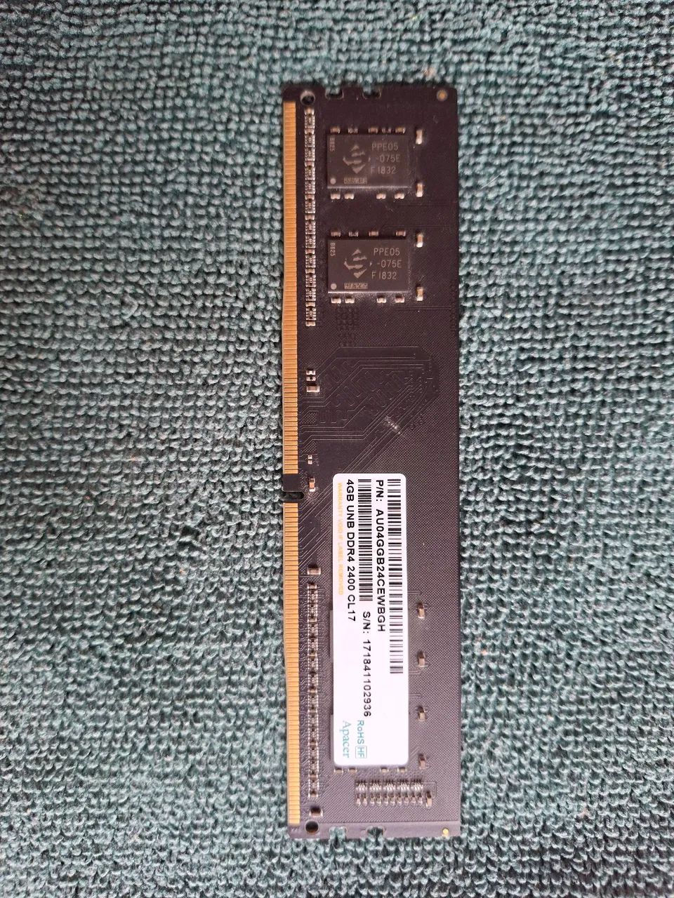 Memória RAM 4GB DDR4