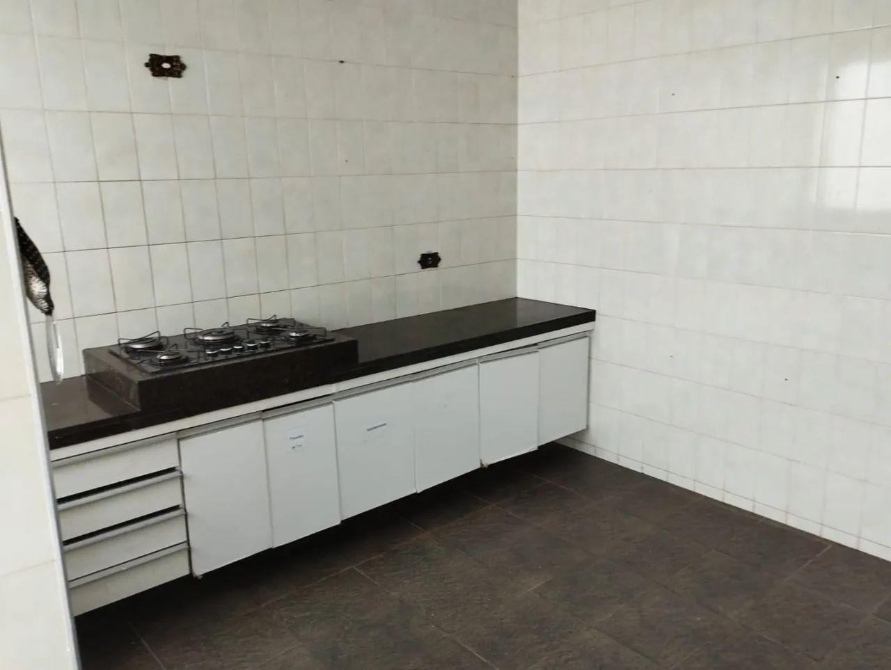Casa comercial com habite-se sendo com 8 dormitórios, 311 m² - Foto 3