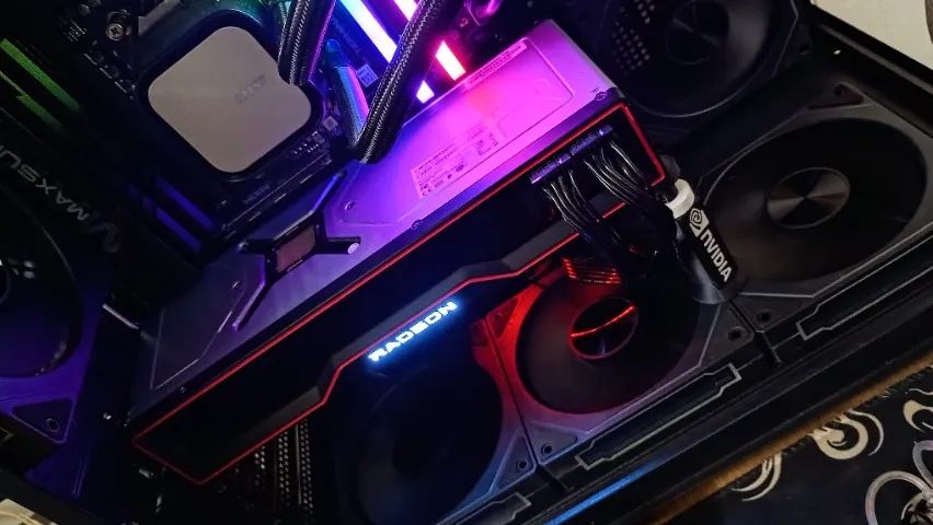 AMD Radeon RX 6900 XT - Foto 4