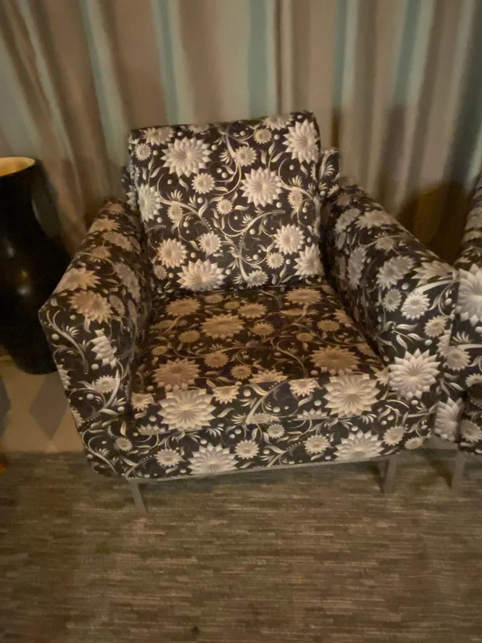 Vendo poltronas seminovas 