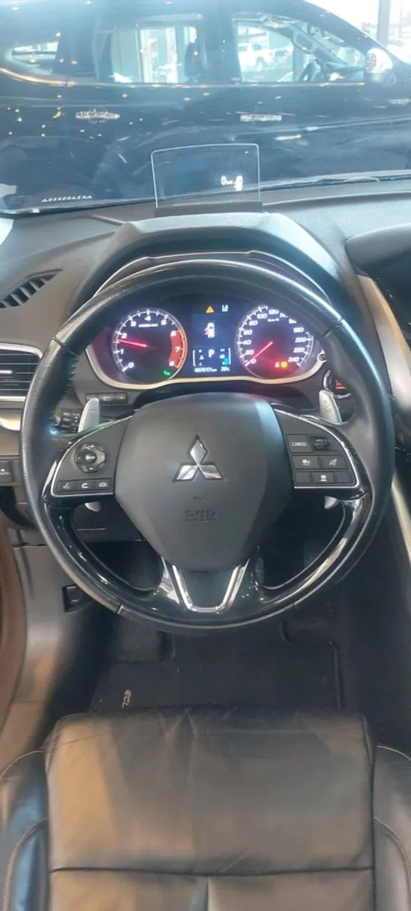 Mitsubishi Eclipse Cross HPE-S 1.5 16V 165cv Aut. 2019 - Foto 4