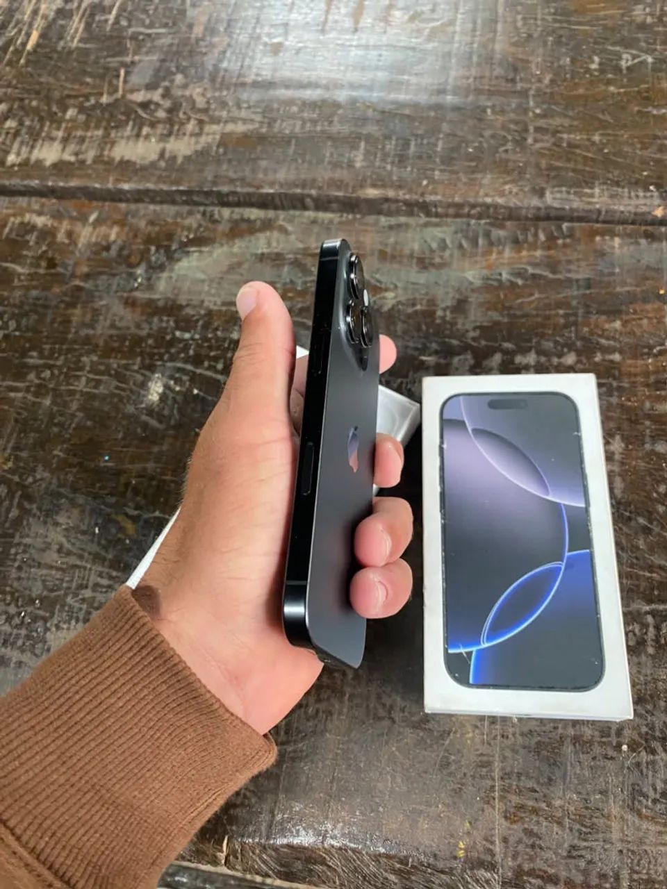 Vende-se iPhone 16 pro  - Foto 3