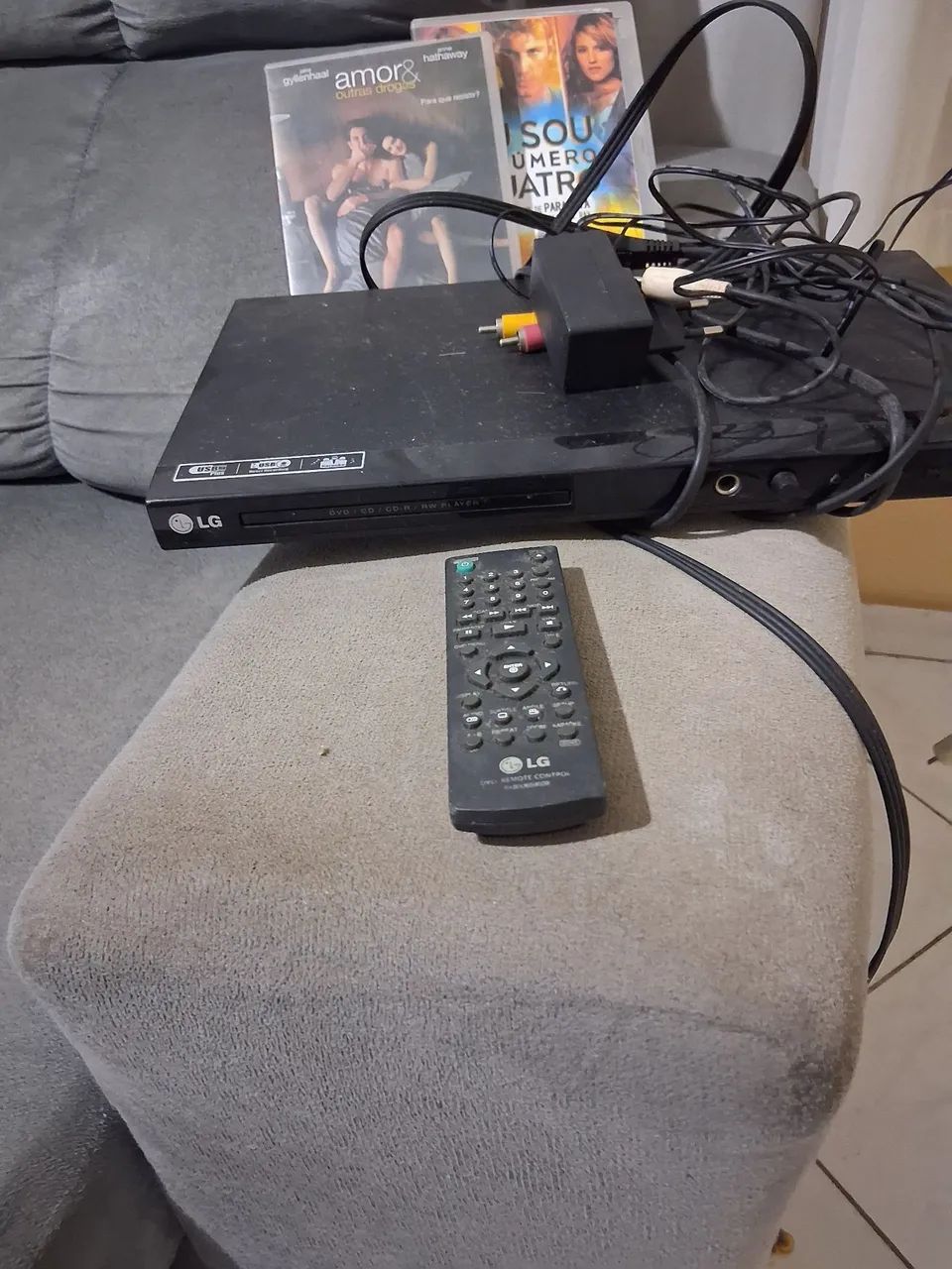 DVD LG com controle remoto 