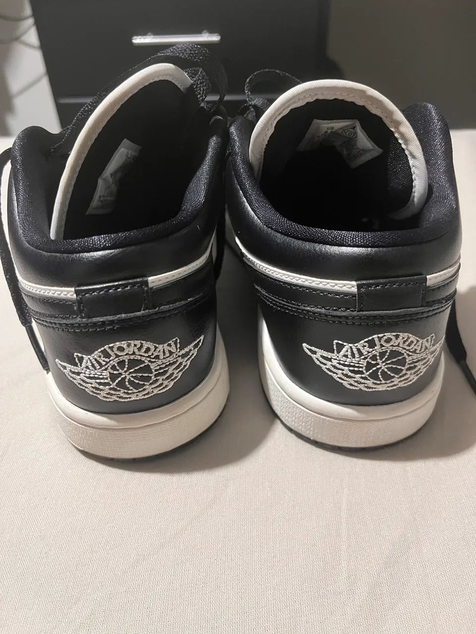 Tênis Air Jordan 1 Low Panda (2023) - Foto 4