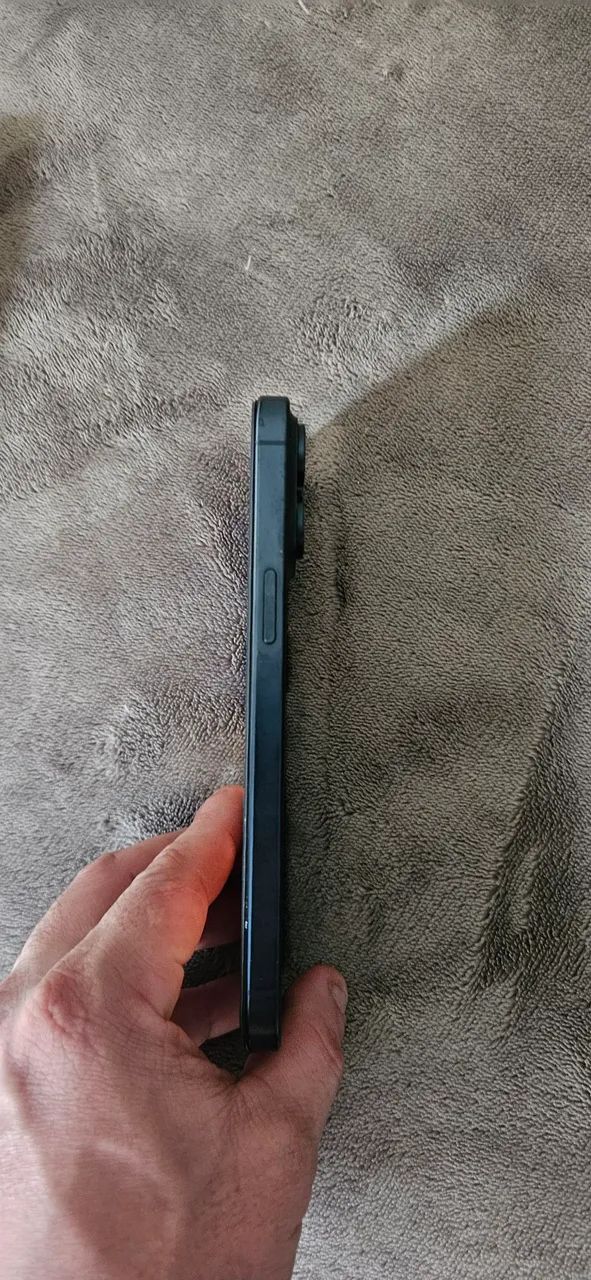 Iphone 15 pro max 256  - Foto 4