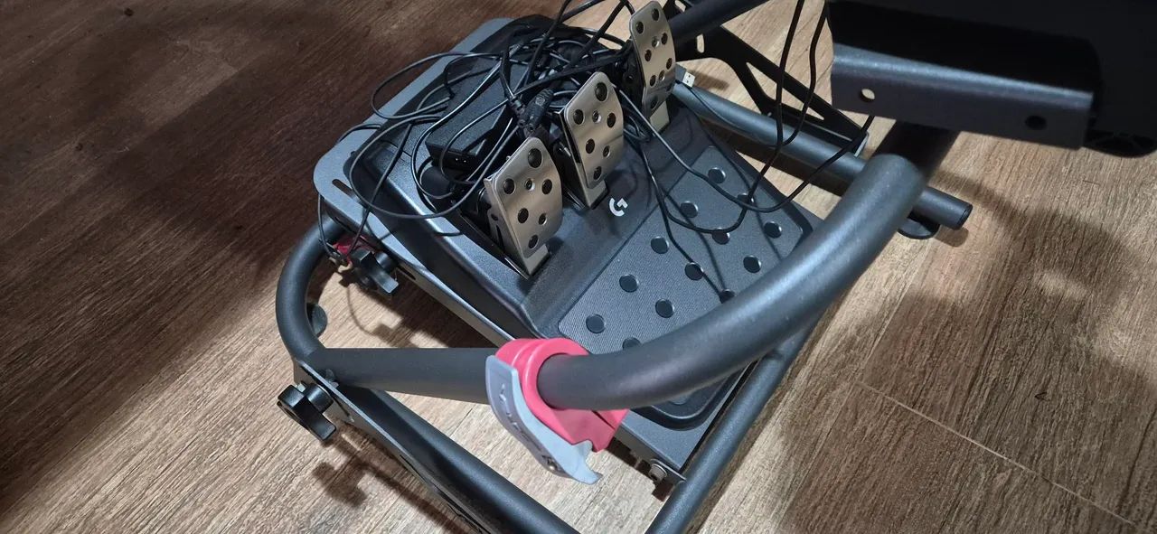 Simulador Logitech G923 Xbox + Suporte Veloce V3 - Foto 4
