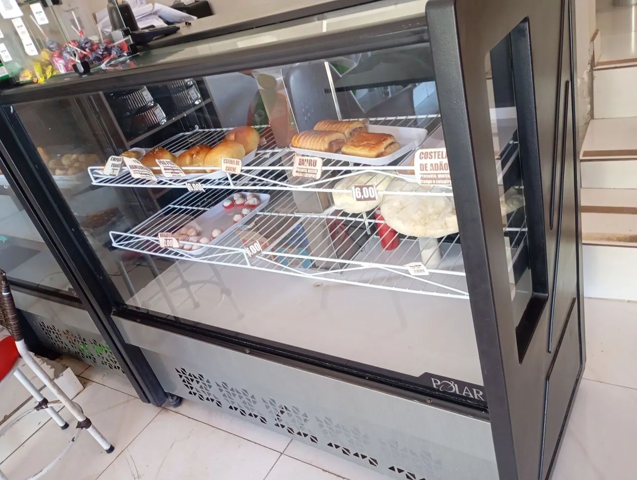Vitrine Refrigerada Polar 1.25m 220v - Foto 2