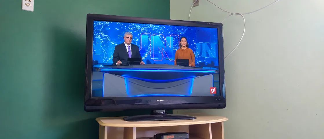 TV Philips com HDMI e Base Original - Funcionando Perfeitamente - Foto 5