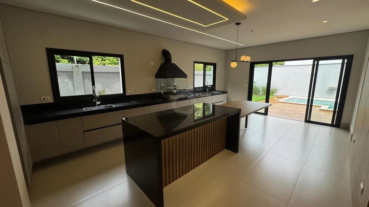 Casa com 3 suites e piscina no Condomínio Lazuli  Piracicaba/SP