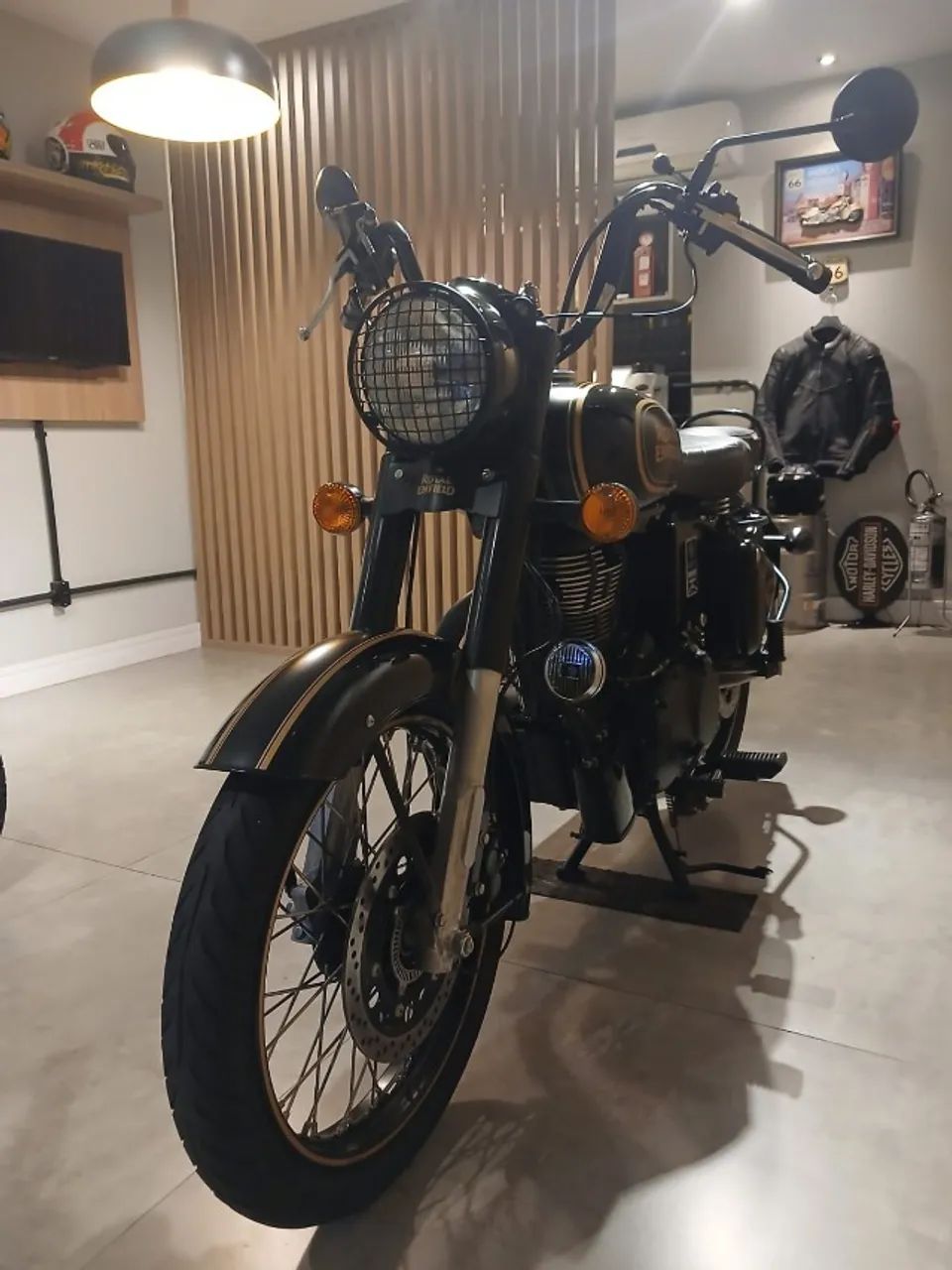Royal Enfield Classic 500  - Foto 4