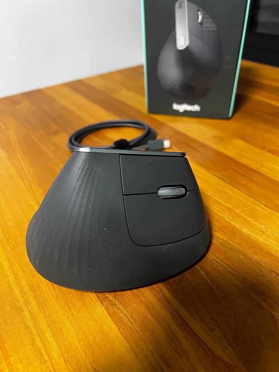 Mouse Logitech MX Vertical em excelente estado  - Foto 4