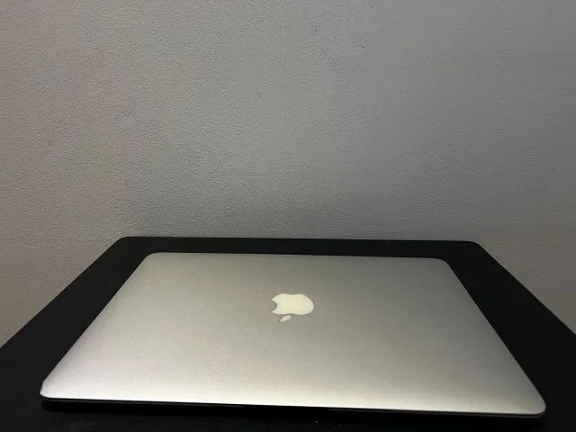 Macbook Air  A1369  Core I5  1.7 13  (mid-2011)