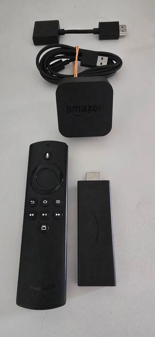 Fire TV Stick Full HD com Alexa - Foto 2