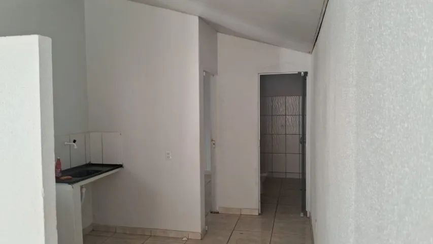 Quitinetes de 1 e 2 quartos - Foto 3