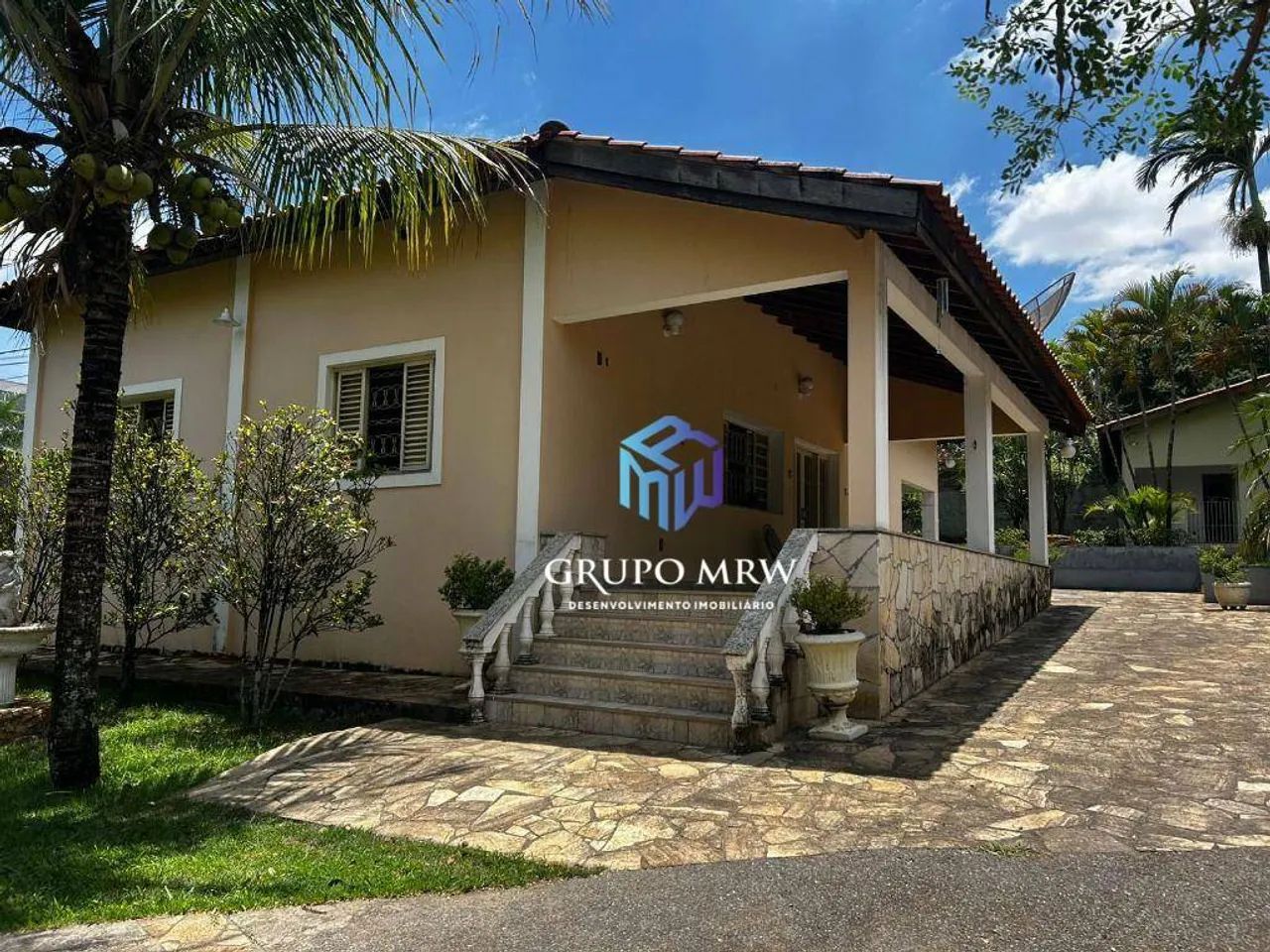 Linda Chácara no Jardim Celeste em Sorocaba