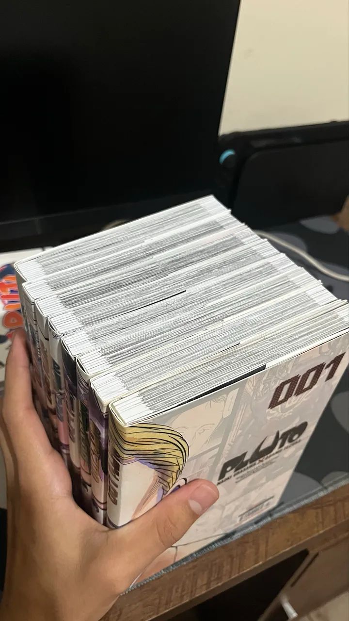 Manga PLUTO completo - Foto 3