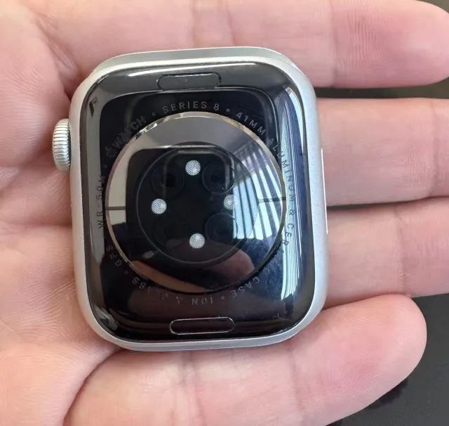 Apple Watch 8 - Foto 2