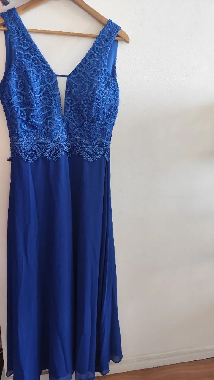Vestido de renda azul