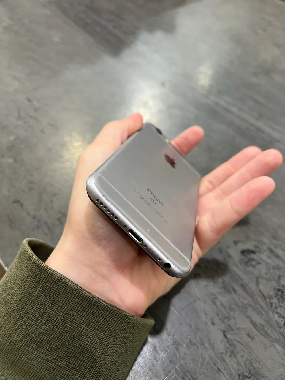 Iphone 6s 16gb impecável  - Foto 4